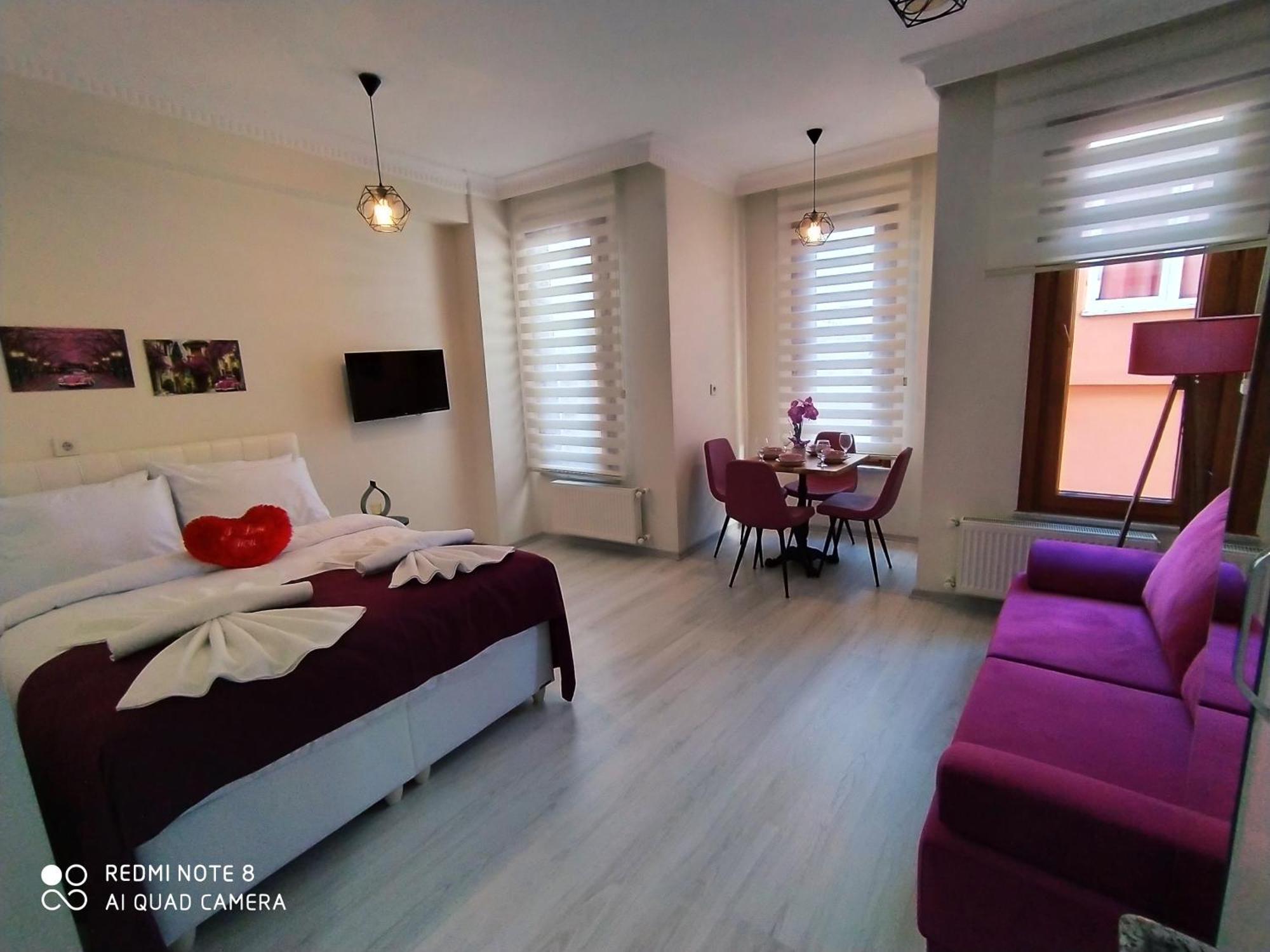 Pera Colour House Aparthotel Istanbul Bilik gambar